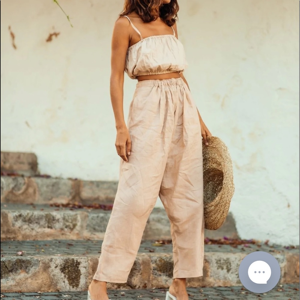NWT. Myrah Penaloza 100%linen pants. S-M